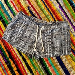 Cute ROXY Women’s board shorts XS